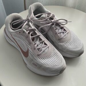 Nike Women's Light Pink and White Sneakers